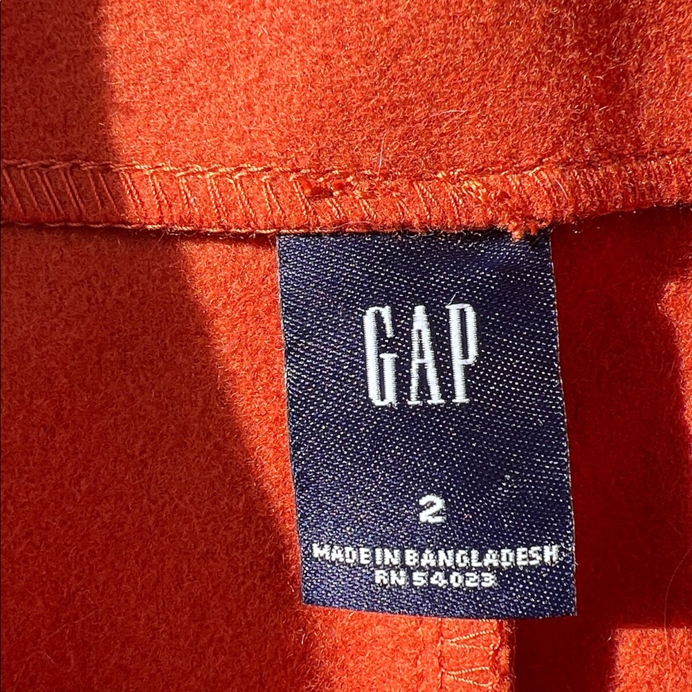GAP Orange Front-Zip Skirt with Patch Pockets Ear… - image 4